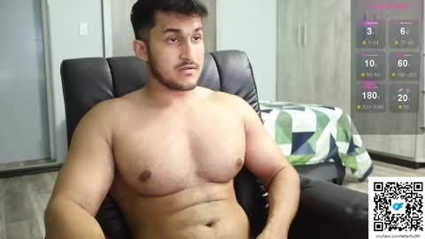 Snapshot of fatherfly001 chatting on 6, 10, 2025 fatherfly001 online show from 6, 10, 2025