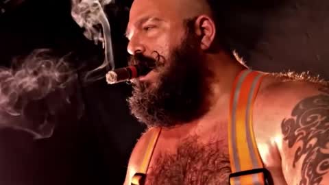 FAT PAPA online show from 5, 10, 2025