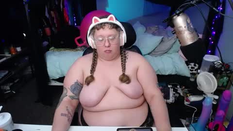 FatVeronica online show from 26, 2, 2025