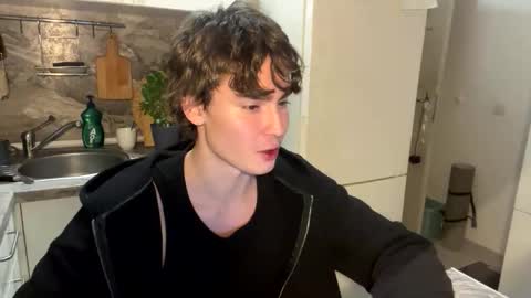 Faust online show from 25, 11, 2025