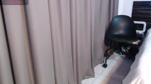 Snapshot of faustosaenz chatting on 24, 11, 2025 FAUSTO online show from 24, 11, 2025