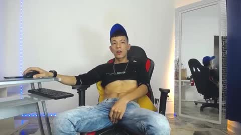 Snapshot of favel_gomez7 chatting on 16, 1, 2025 Favel Gomez online show from 16, 1, 2025