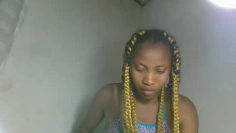 fayence09 online show from 2, 10, 2025