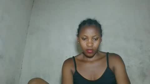 fayence09 online show from 3, 12, 2025