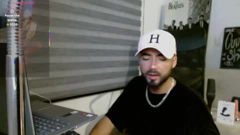 Snapshot of federico_ojitosverdes chatting on 7, 2, 2026 Federico Ofarrel online show from 7, 2, 2026