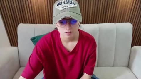 Snapshot of feelina_firesoul chatting on 9, 6, 2026 Feelena online show from 9, 6, 2026