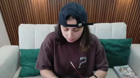 Snapshot of feelina_firesoul chatting on 14, 6, 2026 Feelena online show from 14, 6, 2026
