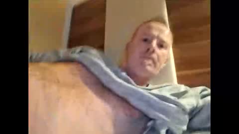 Snapshot of feetofflames26 chatting on 4, 11, 2025 Max online show from 4, 11, 2025