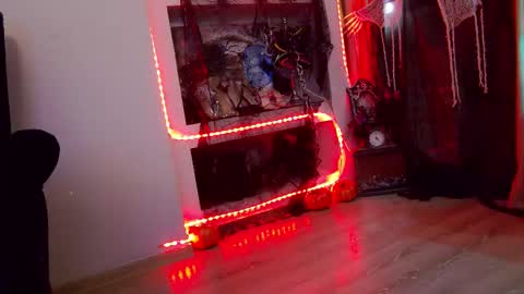 Snapshot of feetvibe chatting on 29, 10, 2025 FeetVibe online show from 29, 10, 2025