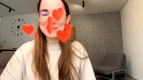 Snapshot of feleciacockrell chatting on 21, 3, 2026 Mary online show from 21, 3, 2026