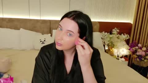 Felicia Herceg online show from 7, 1, 2026