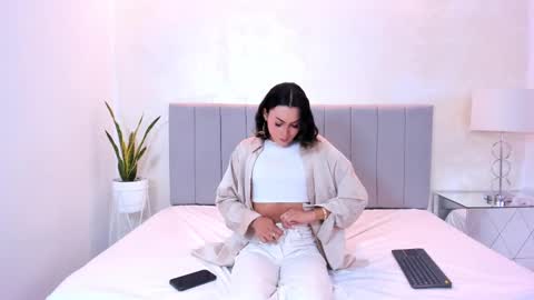 Snapshot of felicia_whitee chatting on 16, 9, 2025 felicia_whitee online show from 16, 9, 2025