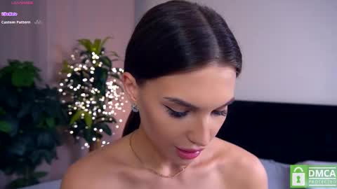 Snapshot of felissiany chatting on 3, 3, 2025 Hello im Nova online show from 3, 3, 2025
