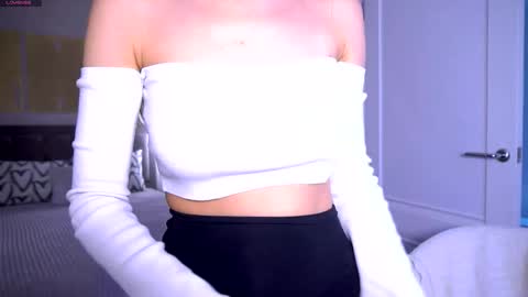 Hello im Nova online show from 17, 5, 2026