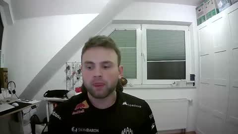 Snapshot of felix9152 chatting on 15, 11, 2025 felix9152 online show from 15, 11, 2025