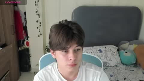Snapshot of felix_leex chatting on 17, 6, 2026 Felix leex online show from 17, 6, 2026