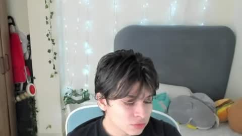 Snapshot of felix_leex chatting on 20, 6, 2026 Felix leex online show from 20, 6, 2026
