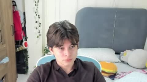 Snapshot of felix_leex chatting on 22, 6, 2026 Felix leex online show from 22, 6, 2026