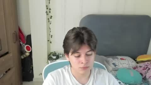 Snapshot of felix_leex chatting on 22, 7, 2026 Felix leex online show from 22, 7, 2026