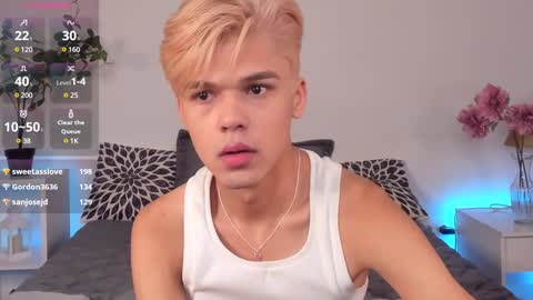 Felix online show from 2, 2, 2025