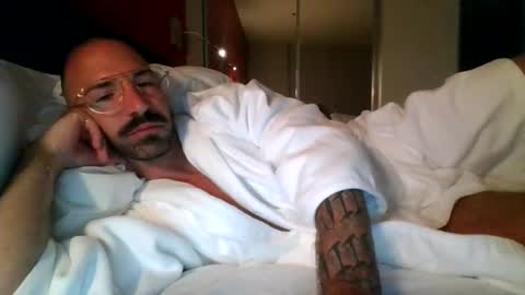 Snapshot of felixgagnon9540 chatting on 26, 10, 2025 felixgagnon9540 online show from 26, 10, 2025