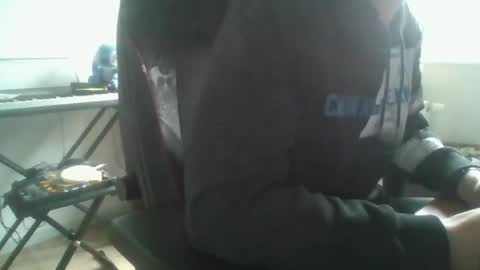 Snapshot of fem_alice_louis_dom chatting on 24, 9, 2025 fem_alice_louis_dom online show from 24, 9, 2025