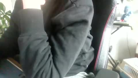 Snapshot of fem_alice_louis_dom chatting on 13, 10, 2025 fem_alice_louis_dom online show from 13, 10, 2025