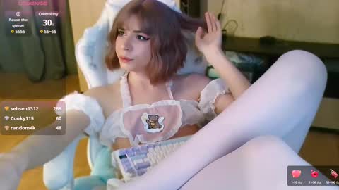 Snapshot of femalexa chatting on 12, 2, 2025 Alexa online show from 12, 2, 2025