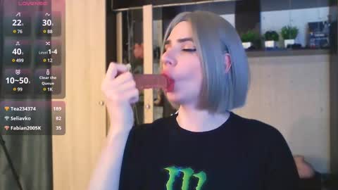 Snapshot of femalexa chatting on 8, 3, 2025 Alexa online show from 8, 3, 2025