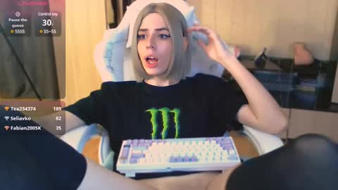 Snapshot of femalexa chatting on 8, 3, 2025 Alexa online show from 8, 3, 2025