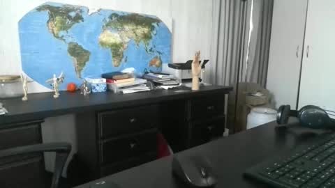 femdomsubby online show from 4, 12, 2024