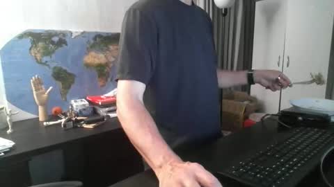 femdomsubby online show from 14, 12, 2024