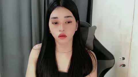 Snapshot of femylove chatting on 1, 2, 2025 YOUR BEAUTIFUL ASIANFHEMY online show from 1, 2, 2025