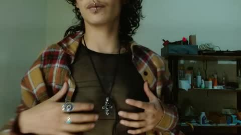 Snapshot of fenixmfx chatting on 18, 4, 2026 Fenix online show from 18, 4, 2026