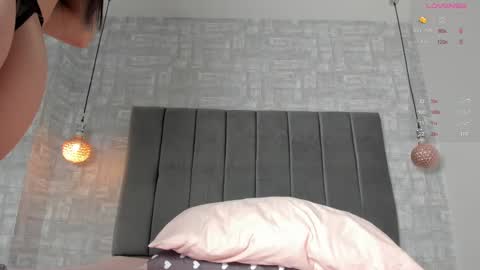 Snapshot of fer_luu chatting on 5, 3, 2025 Fernanda Luna online show from 5, 3, 2025