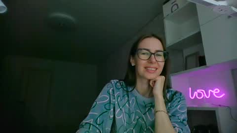 feraliss online show from 17, 6, 2026