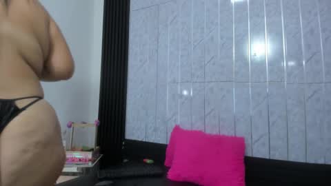 Fernandaclar online show from 12, 9, 2025