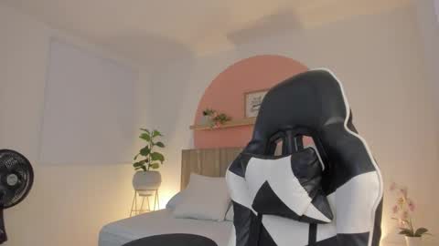 Fer  online show from 26, 10, 2025