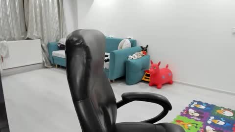 Snapshot of fetishcatalea chatting on 22, 11, 2025 Catalea DM online show from 22, 11, 2025