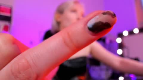 Rey online show from 1, 3, 2025