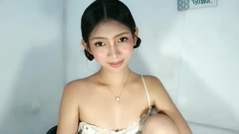 feyaaa online show from 23, 4, 2026