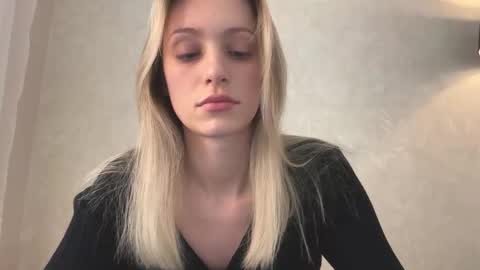 Lisa online show from 1, 12, 2025