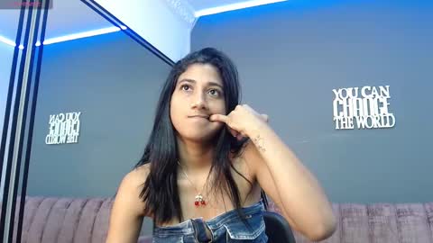 Snapshot of ffreyja_ chatting on 7, 3, 2025 Freyja online show from 7, 3, 2025