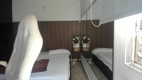 Snapshot of ffreyja_ chatting on 3, 12, 2025 Freyja online show from 3, 12, 2025