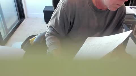 Snapshot of fhetzl chatting on 9, 11, 2025 fhetzl online show from 9, 11, 2025