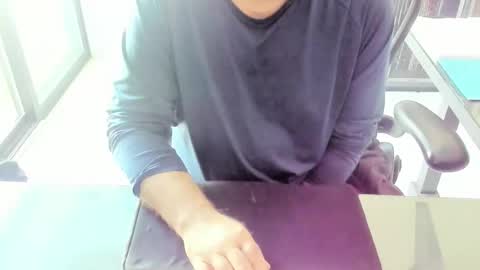 Snapshot of fhetzl chatting on 27, 11, 2025 fhetzl online show from 27, 11, 2025