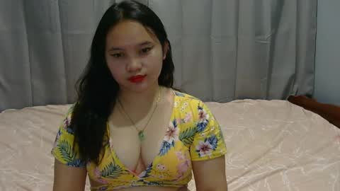 fhwilloughbyxx online show from 10, 4, 2026