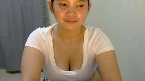 Snapshot of fhwilloughbyxx chatting on 25, 6, 2026 fhwilloughbyxx online show from 25, 6, 2026