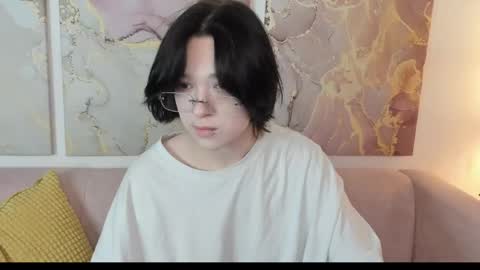 fiamoory online show from 7, 3, 2026