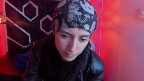   online show from 1, 2, 2025